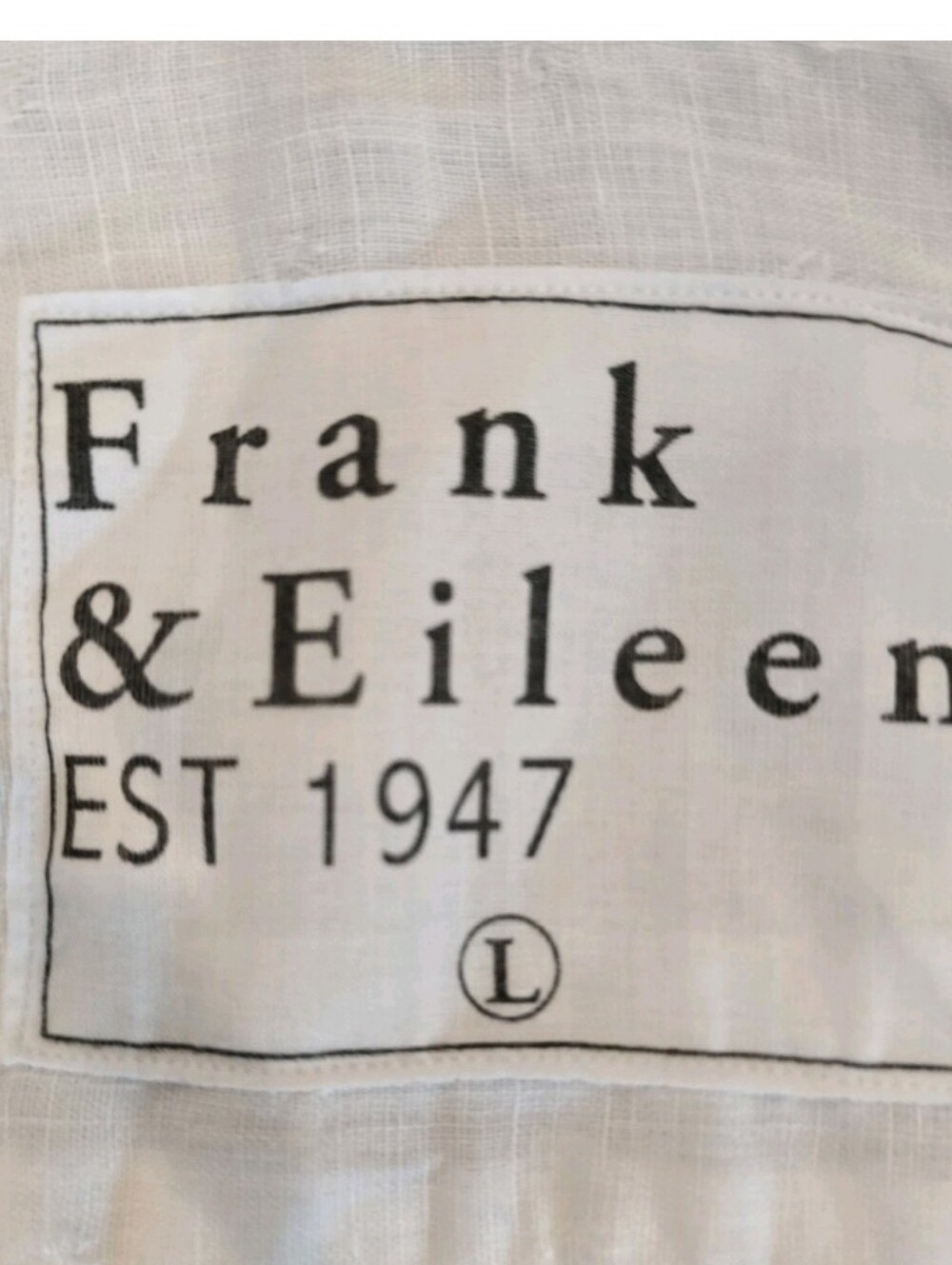 Frank&Eileen 100% linen shirt Size Large Long Sleeve with embroidered hearts - Picture 6 of 16